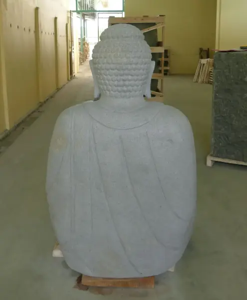 Artikelbild 5 des Artikels “Sitzender japanischer Buddha aus Riverstone in Dhyana-Stellung - Geste der Meditation, H. 123cm “